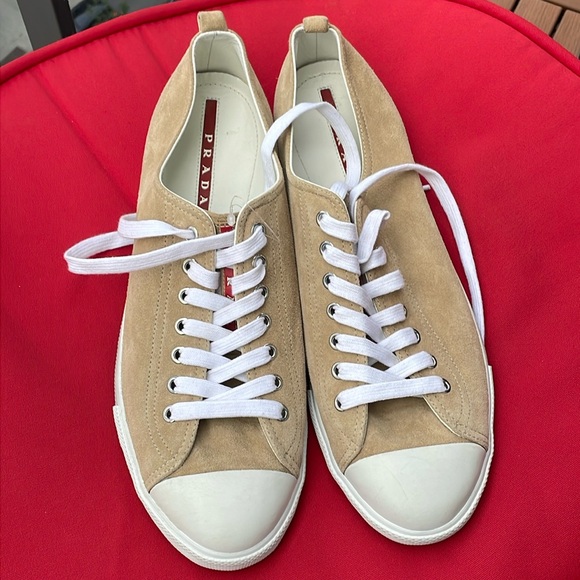 ⛔️SOLD⛔️ PRADA Men’s Low Trainers Suede Shoes Size 11US - Picture 1 of 15